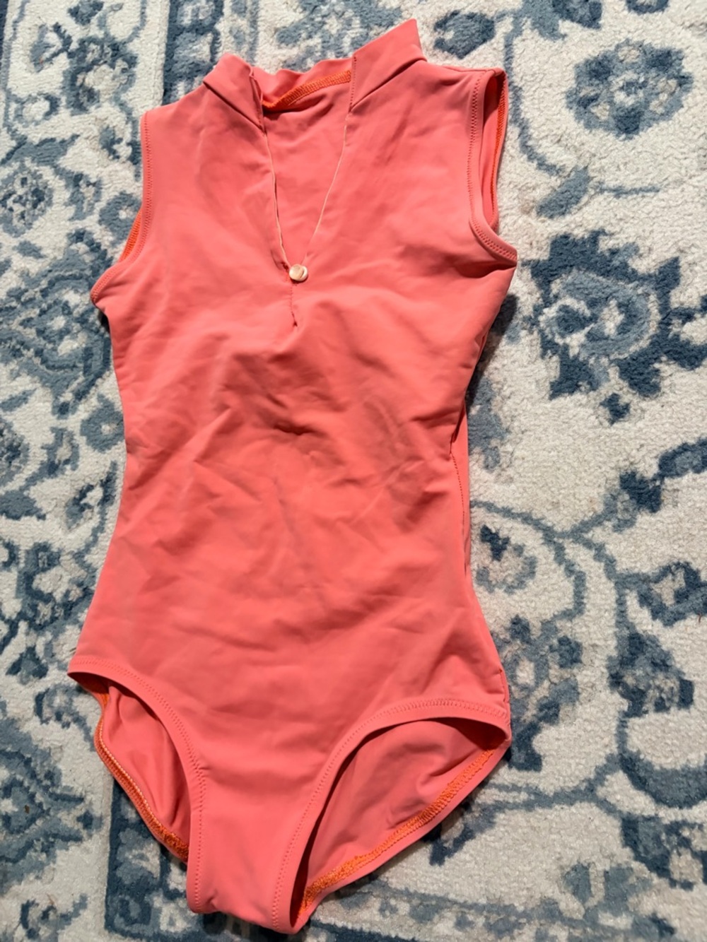 Coral/light pink v-neck leotard child large